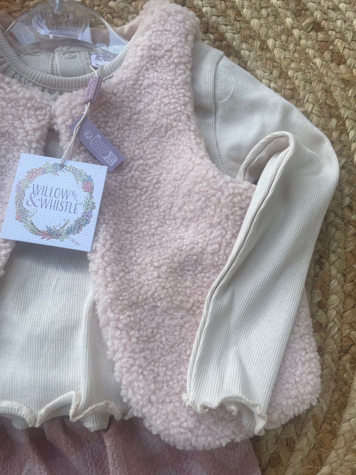 Pink gilet & handbag 4 piece set