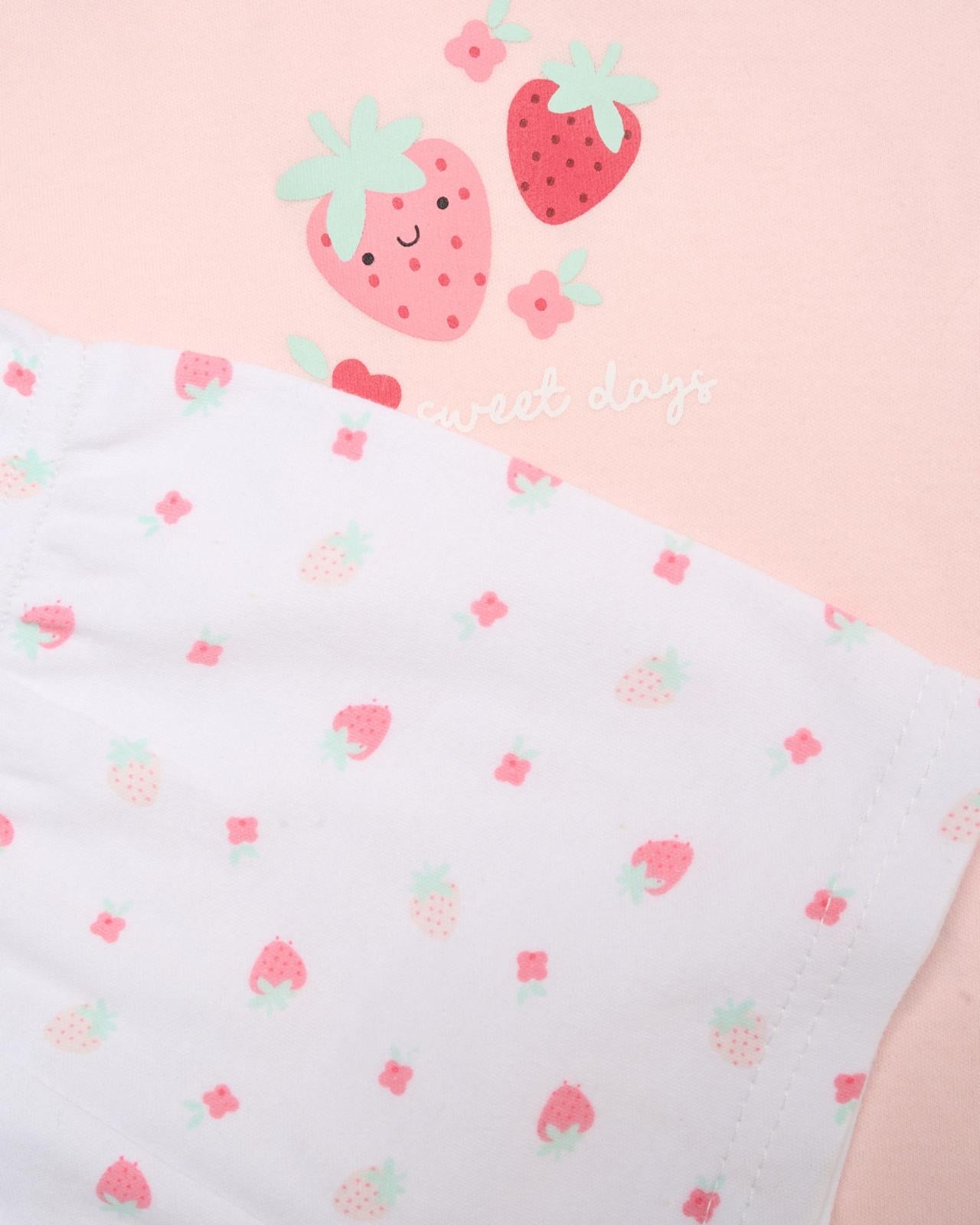 Strawberry shorts set with plushie